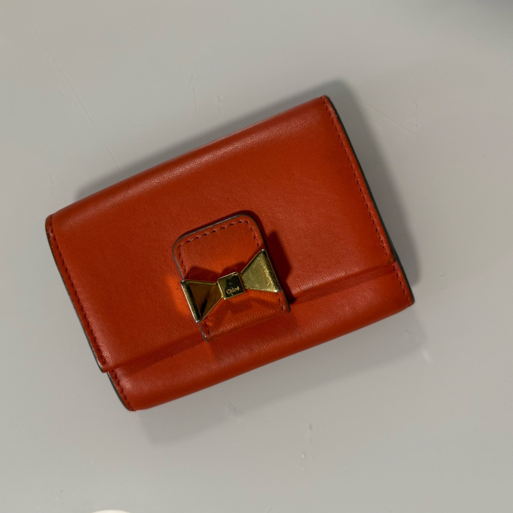 Chloe Key & Card Holder - Picture 3 of 16